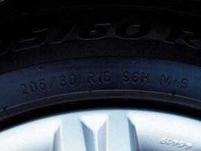 16" Alu kola = 5x112 = AUDI A6 4F = ZIMNÍ - PIRELLI - 6