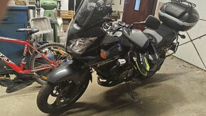 Suzuki DL650 V-strom - 6