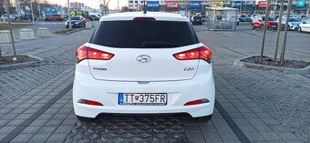 Hyundai i20 active - 6