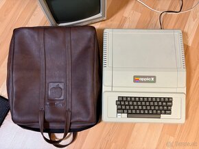 Apple II plus + monitor - 6