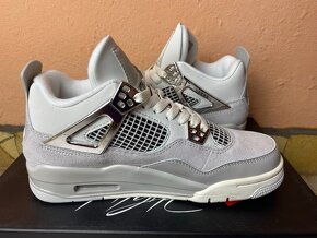 Jordan 4 Frozen Moments Na Predaj - 6