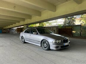 Bmw e39 540i - 6