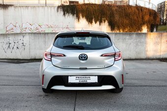 Toyota Corolla 1.8 Hybrid, 2021, Automat - 6