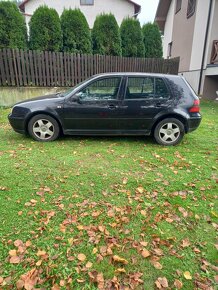 VW GOLF 4 1.6 Benzín - 6