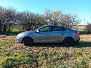 Renault Fluence 1.5 dci - 6