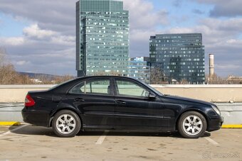 Mercedes-Benz E trieda Sedan 200 CDI Classic A/T - 6