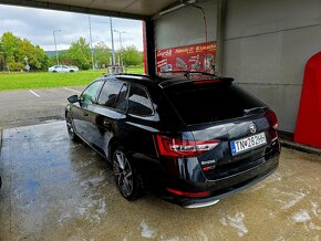 Škoda SUPERB SPORTLINE 4x4 2.0TDi DSG 140kW ACC/LANE/mŕtvy u - 6