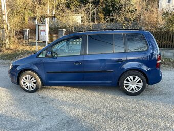 Volkswagen Touran 2.0 TDI Trendline - 6