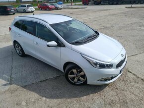 Kia Ceed 1.6 CRDi - 6