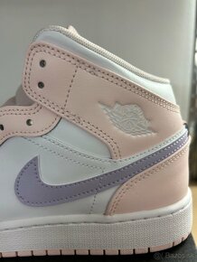 Nike Air Jordan 1 Mid Pink - 6