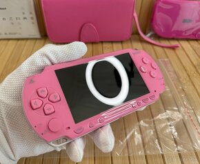 Predám PSP Portable Model 1000 Limited Edition Pink / Ružová - 6