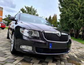 Škoda Superb Combi 2.0 TDI DSG LAURIN&KLEMENT R.V.2011. - 6