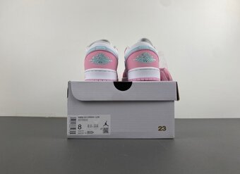 Jordan 1 Low SE Paw Print Pink Foam (Women's) - 6