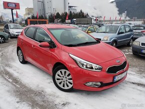 Kia Cee´d 1.6 GDi Gold - 6