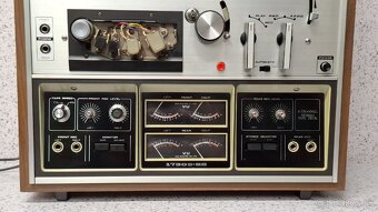 AKAI 1730 D-SS / DISCRETE 4-CHANNEL TAPE DECK / REEL TO REEL - 6