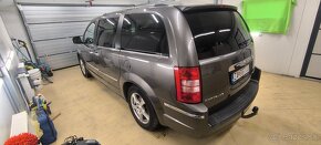 Chrysler Grand Voyager - 6