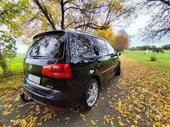 VOLKSWAGEN TOURAN 2,0 TDI HIGHLINE - 6