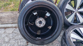 5x112 R18 --- VW NEW BEETLE ... - 6