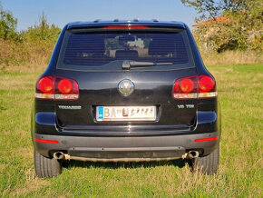 Volkswagen Touareg 3,0 TDi V6 - 6