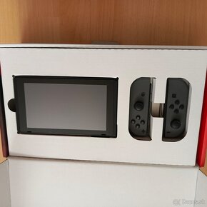 Nintendo switch grey - 6