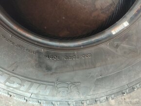 Michelin 235/75 R15 - 6