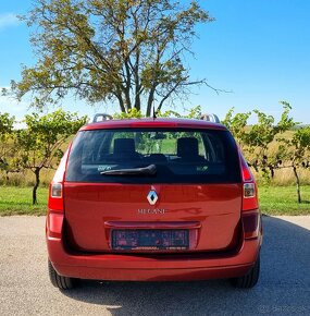 Renault Megane 1.5 dci 76KW/103PS R.V.08/2008 - 6