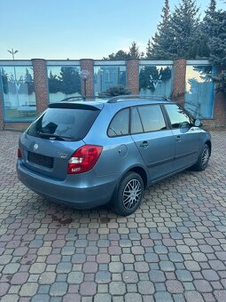 Predám Škoda Fabia 2 1.2htp 115000KM - 6