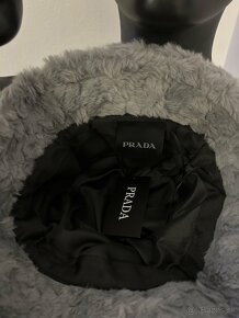 Prada klobúk + biely box (PR7) - 6