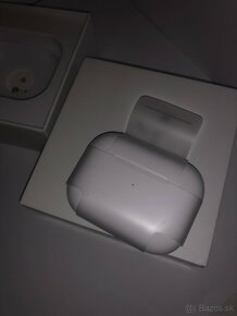 Apple AirPods Pro (2. generácie) s MagSafe puzdrom (USB-C) - 6