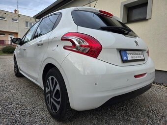 Peugeot 208 1.2 PureTech Style, Mesačne: 112€ - 6