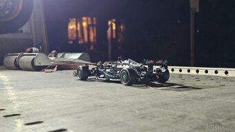 Mercedes formula - 6