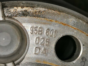 Porsche Macan - originál 18" alu disky s pneu - 6