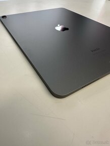 Predám iPad Air 13” 128GB M2 Space Gray + Pencil Pro - 6