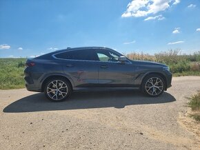 BMW X6 M50i, 390 kW, A/T, INDIVIDUAL - 6