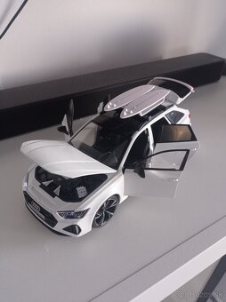 Audi RS6 Avant 1:18 - 6