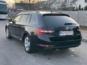 Škoda Superb  Combi 2.0 TDI 110kw - 6