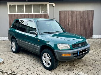 TOYOTA RAV 4 2,0i 4x4 +UZAVIERKA 5 dverove - 6