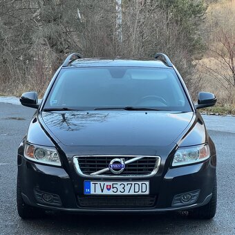 Volvo v50 2010 - 6