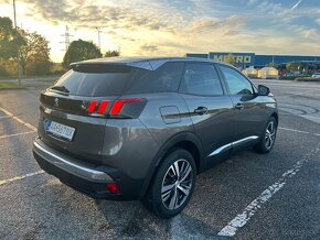 Peugeot 3008 1.2 PureTech Rv. 2023 - 6