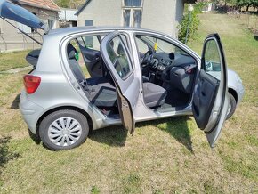 Toyota yaris 1.3 automat 2004 - 6