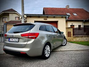 KIA Cee’d Sporty Wagon Combi 1.6GDI 99kw M6 - 6