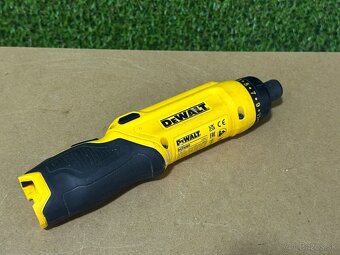 Dewalt DCF680 - 6