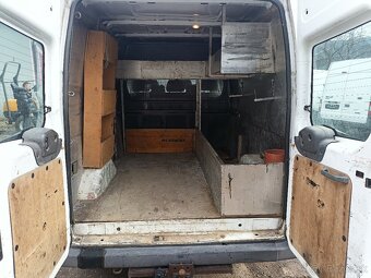 Ford transit 2,2d 96kw 6 miestna dodávka - 6