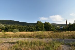 Horné Orešany: Na predaj výrobno-skladový areál. - 6