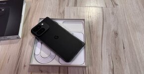 Google Pixel 9 Pro Fold 512GB pôvodná cena cez 2200€ - 6