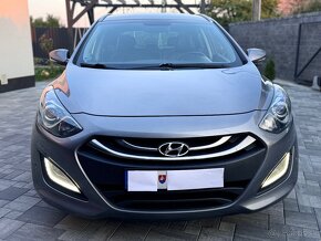 Hyundai i30 1.6Crdi max.vybava - 6