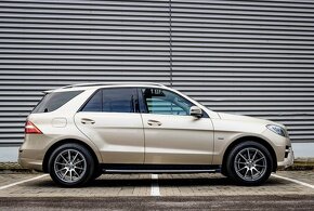 MERCEDES BENZ 350 BlueTEC 4MATIC AMG Možný odpočet DPH - 6