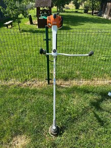 Krovinorez STIHL FS411C - 6