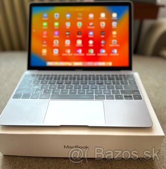 Apple MacBook 12 inch retina  early 2017 Silver - 6