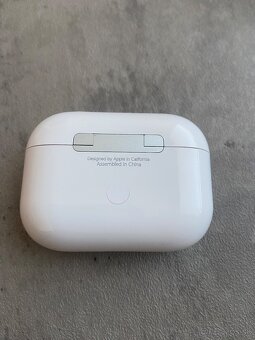 Apple AirPods Pro 2 - 6